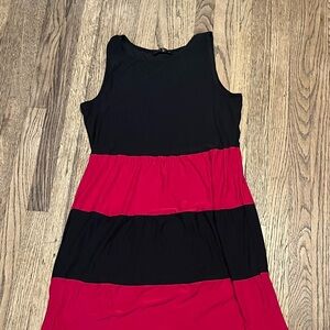 Sleeveless Black and Red Colorblock Midi Dress
